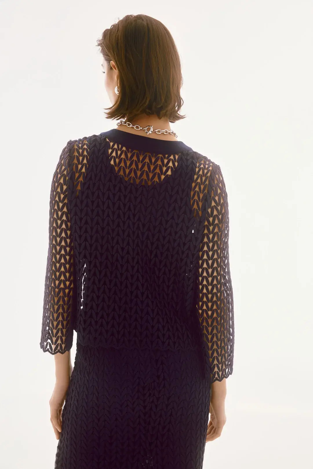 Ensemble deux pièces bleu foncé avec haut et cardigan Joseph Ribkoff