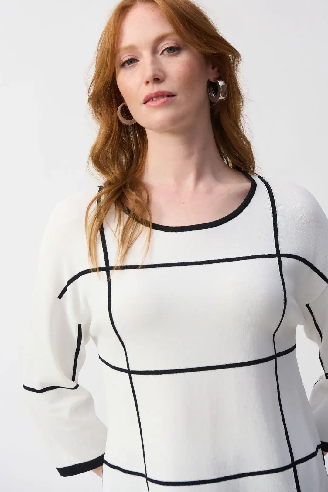 Witte pull met zwart motief Joseph Ribkoff