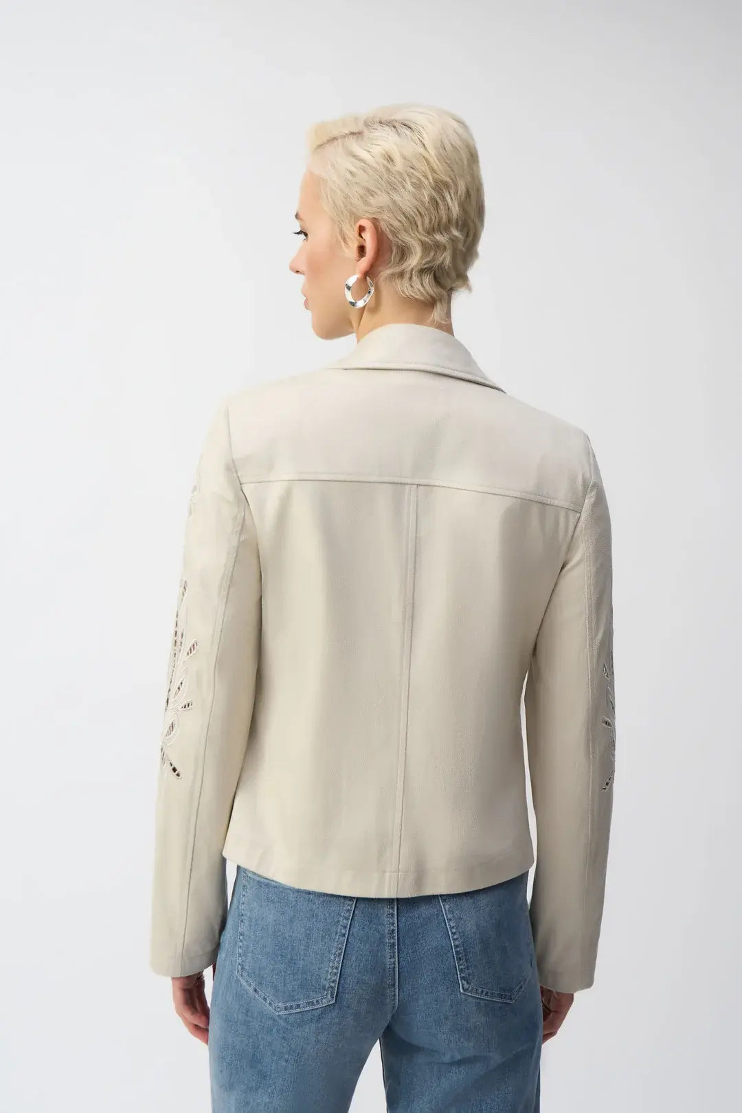Veste beige à détails sur les manches Joseph Ribkoff