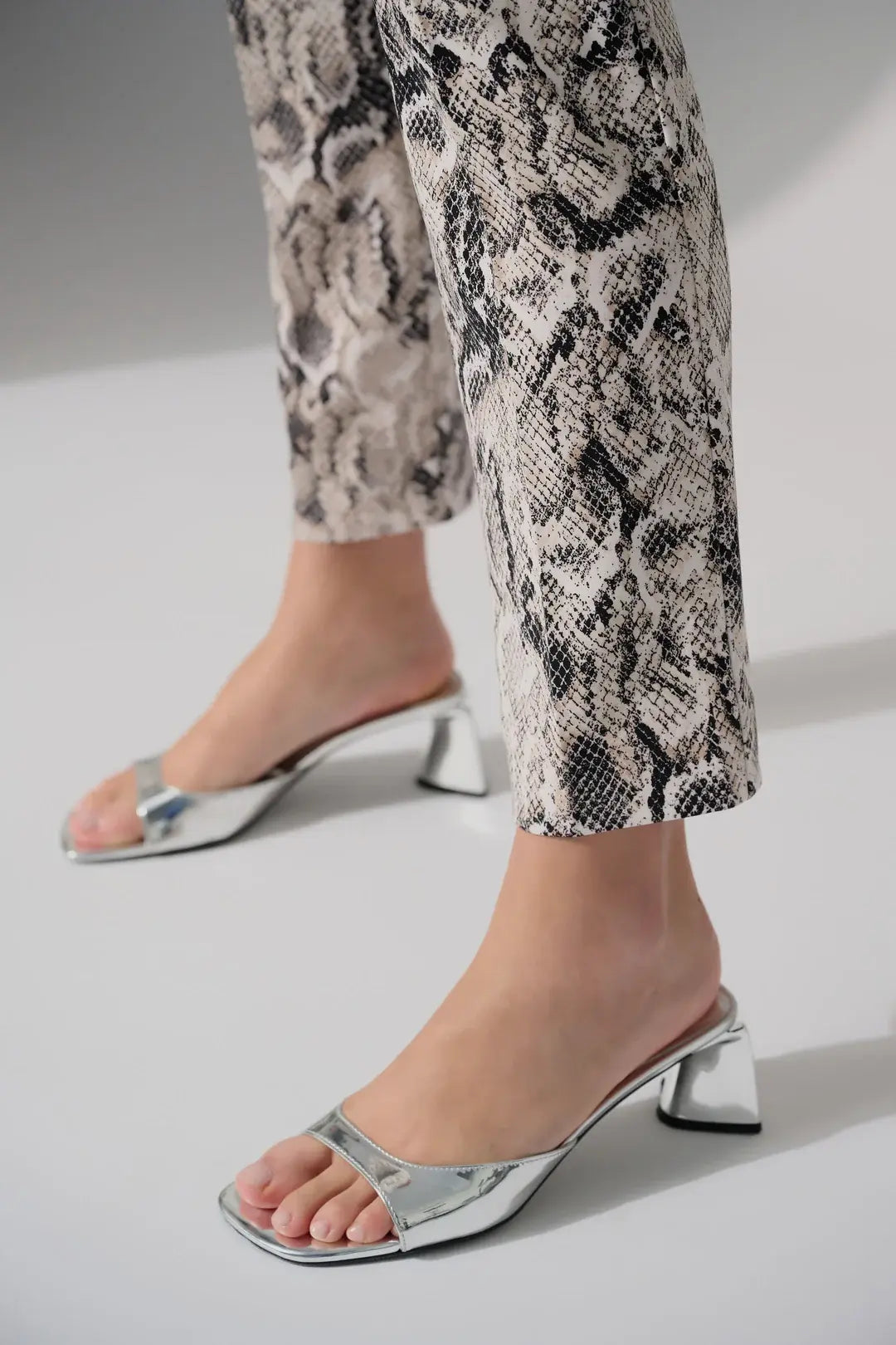 Pantalon couleur écru imprimé Joseph Ribkoff