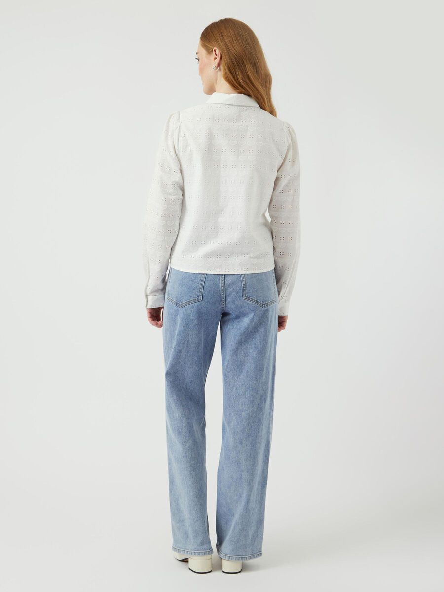 Star white bloes in kant YAS