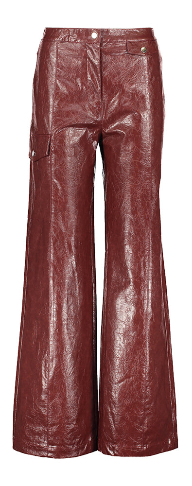 Pantalon cargo bordeaux en aspect cuir Nuvin Baum Und Pferdgarten