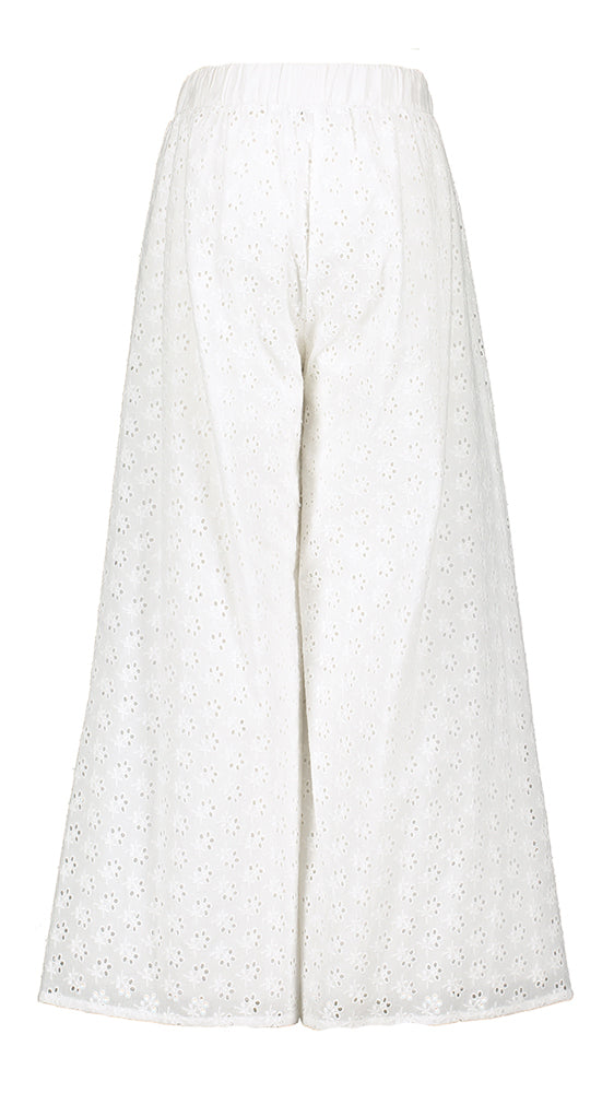 Witte wijdvallende broek in broderie Kira Blue Bay
