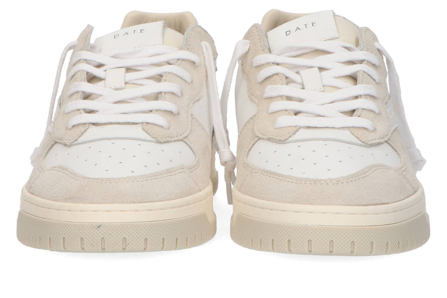 White/beige lage sneakers Torneo Pure D.A.T.E