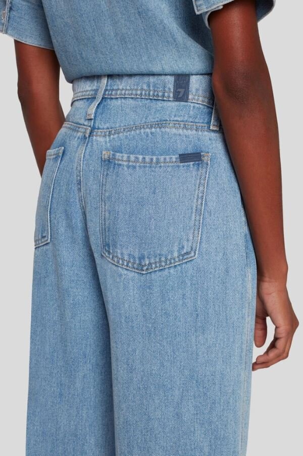 Licht blauwe loose fit jeans For All Mankind