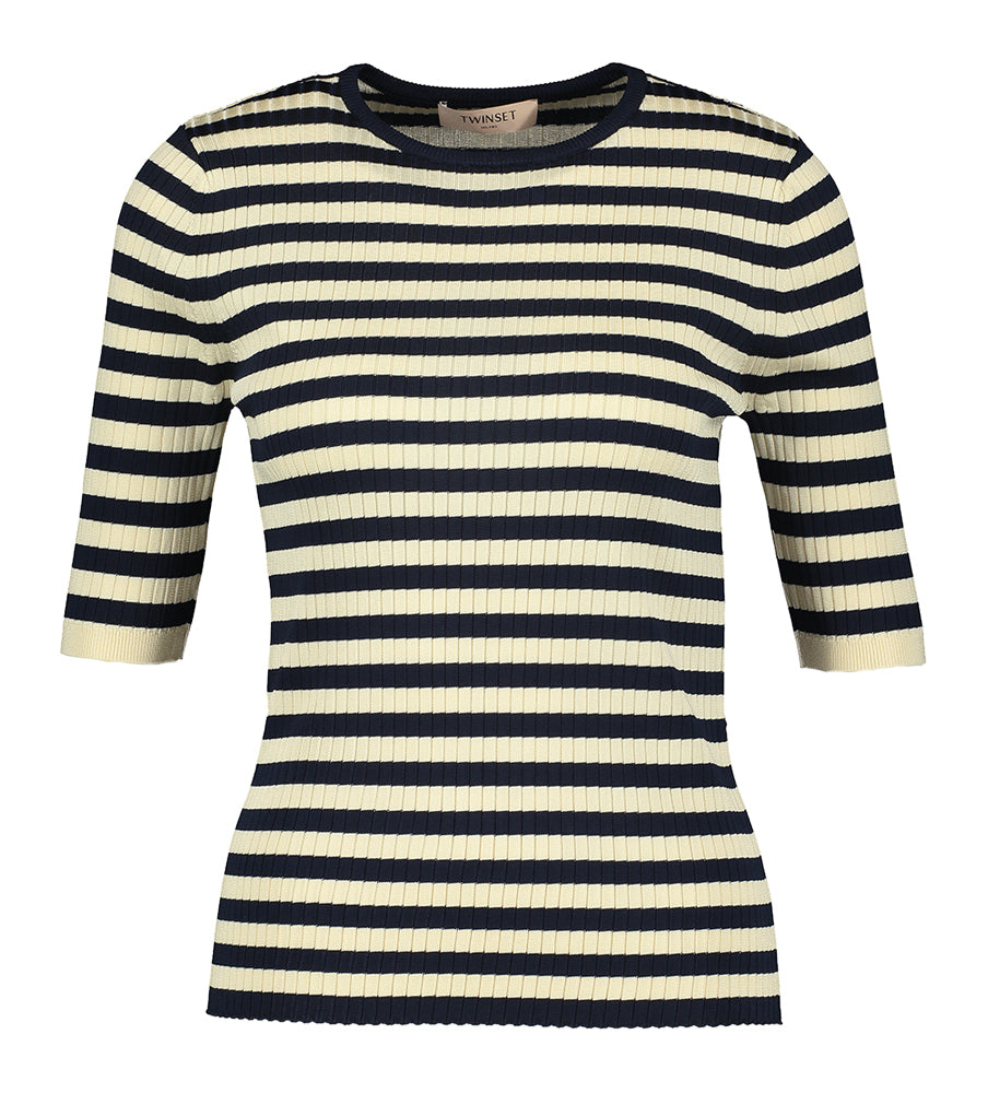 Ensemble pull crème à rayures bleues et manches courtes