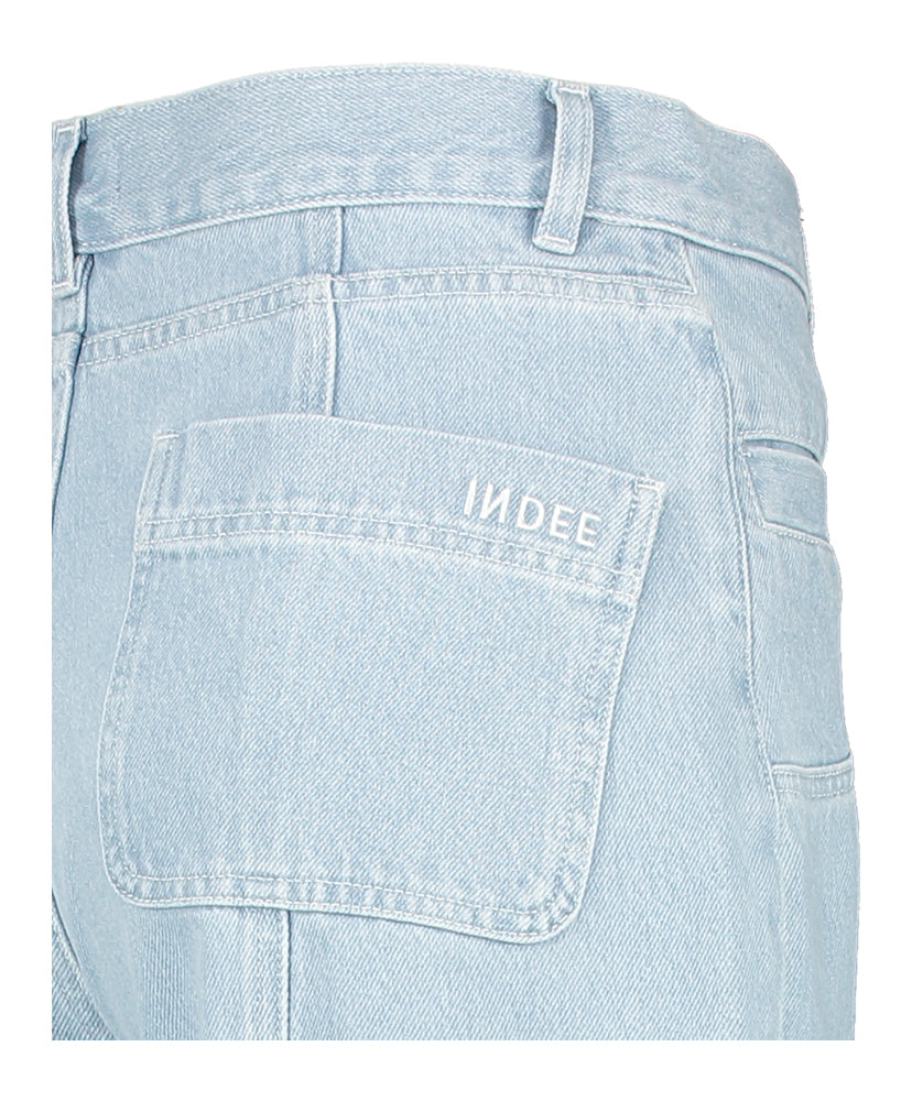 Lichtblauwe straight fit jeans met streep op achterbeen Song Indee