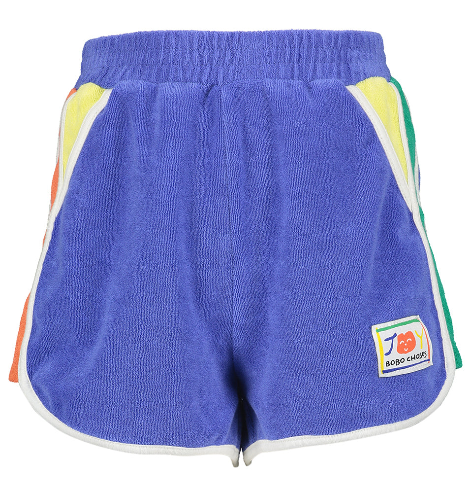 Short bleu souriant Bobo a choisi