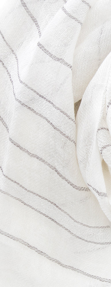 Écharpe blanche et argentée Marie Mero