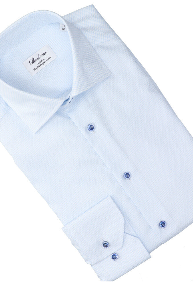 Wit katoenen hemd ( slim fit) met details in blauw en lange mouwen Stenströms