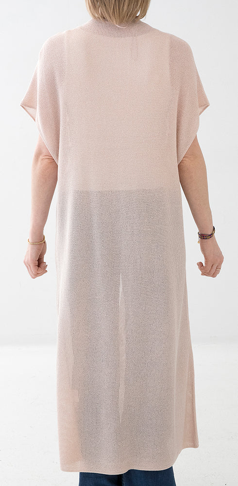 Gilet long rose poudré en crochet avec fil pailleté Juul Atmos