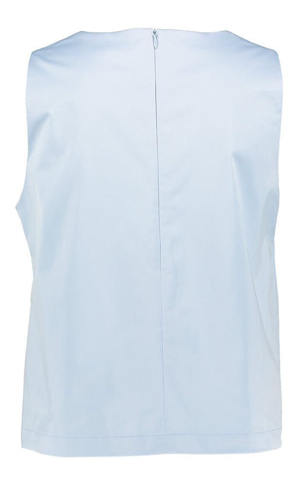 Haut bleu clair avec broche Famo Senso