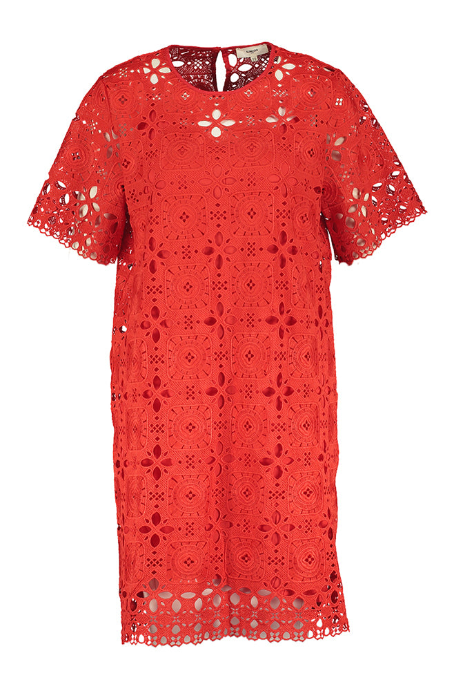 Rode jurk in broderie Cerise Suncoo