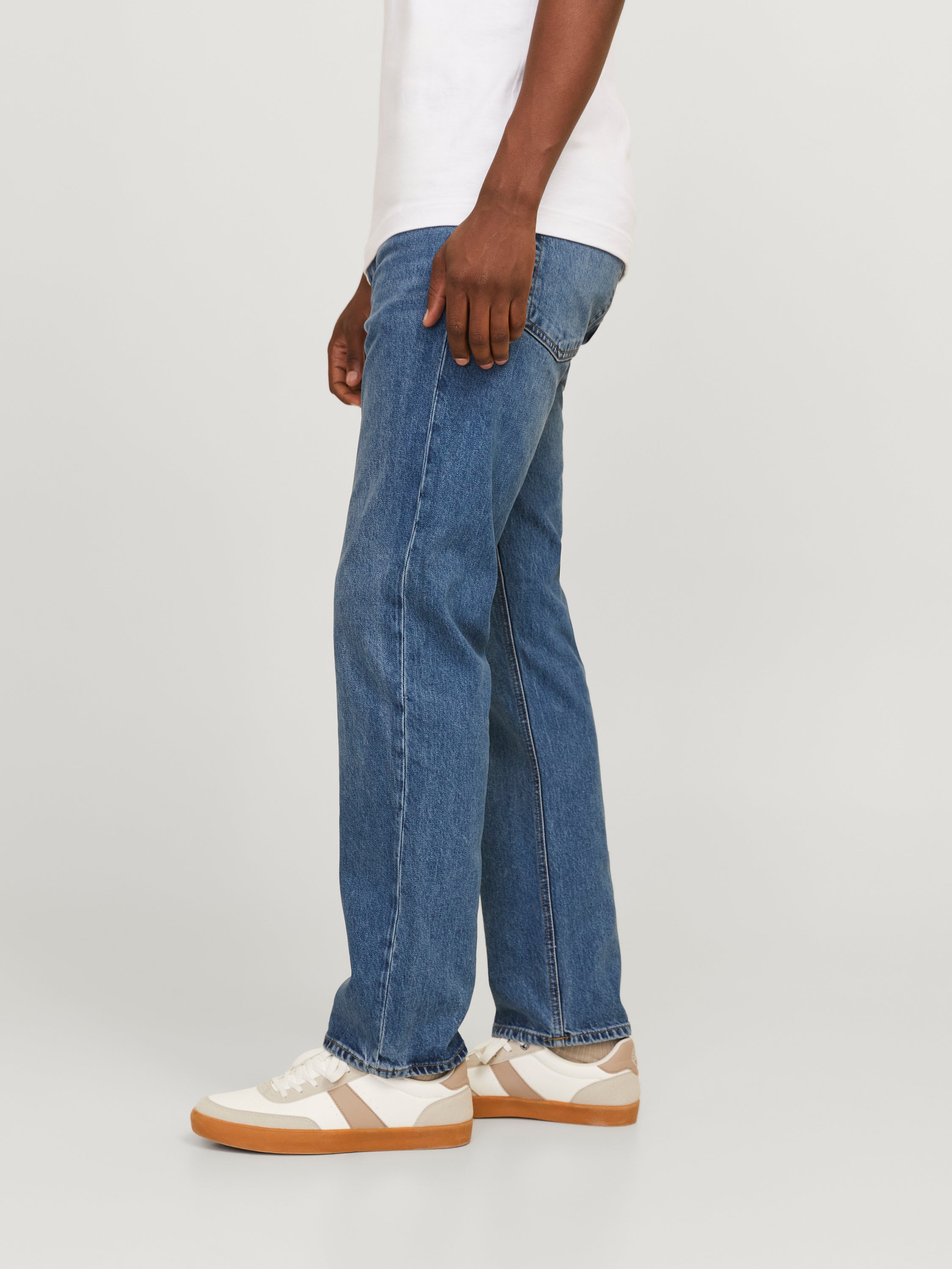 Blauwkleurige relaxed fit jeans Chris Jack & Jones