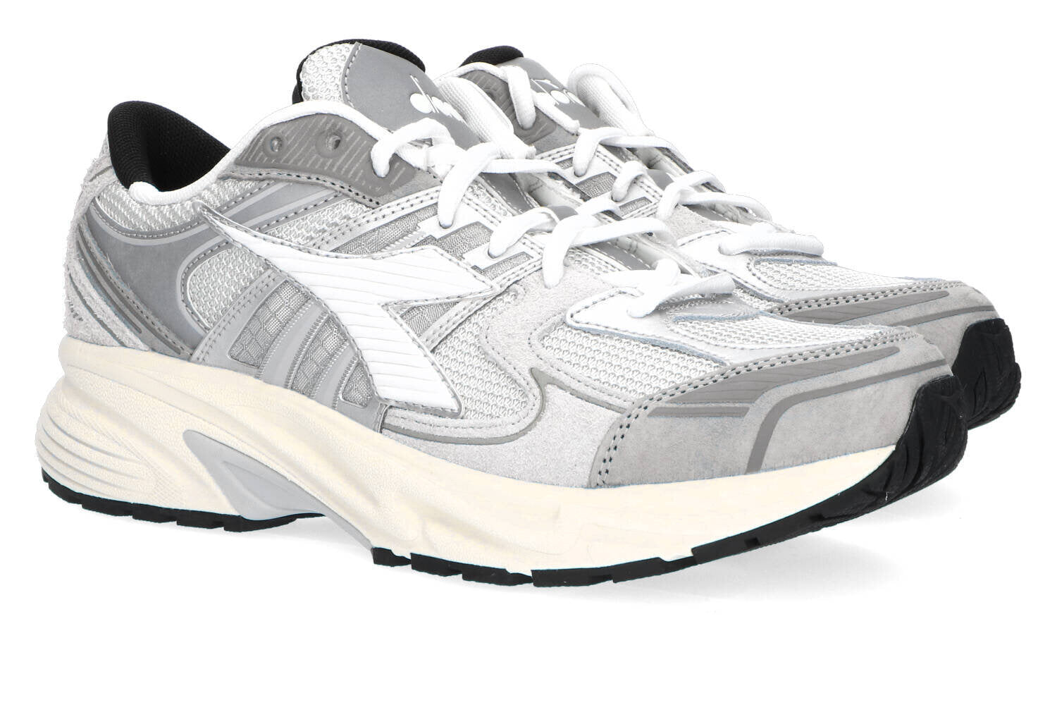 Grey Alaska lage sneakers Mythos Star Diadora