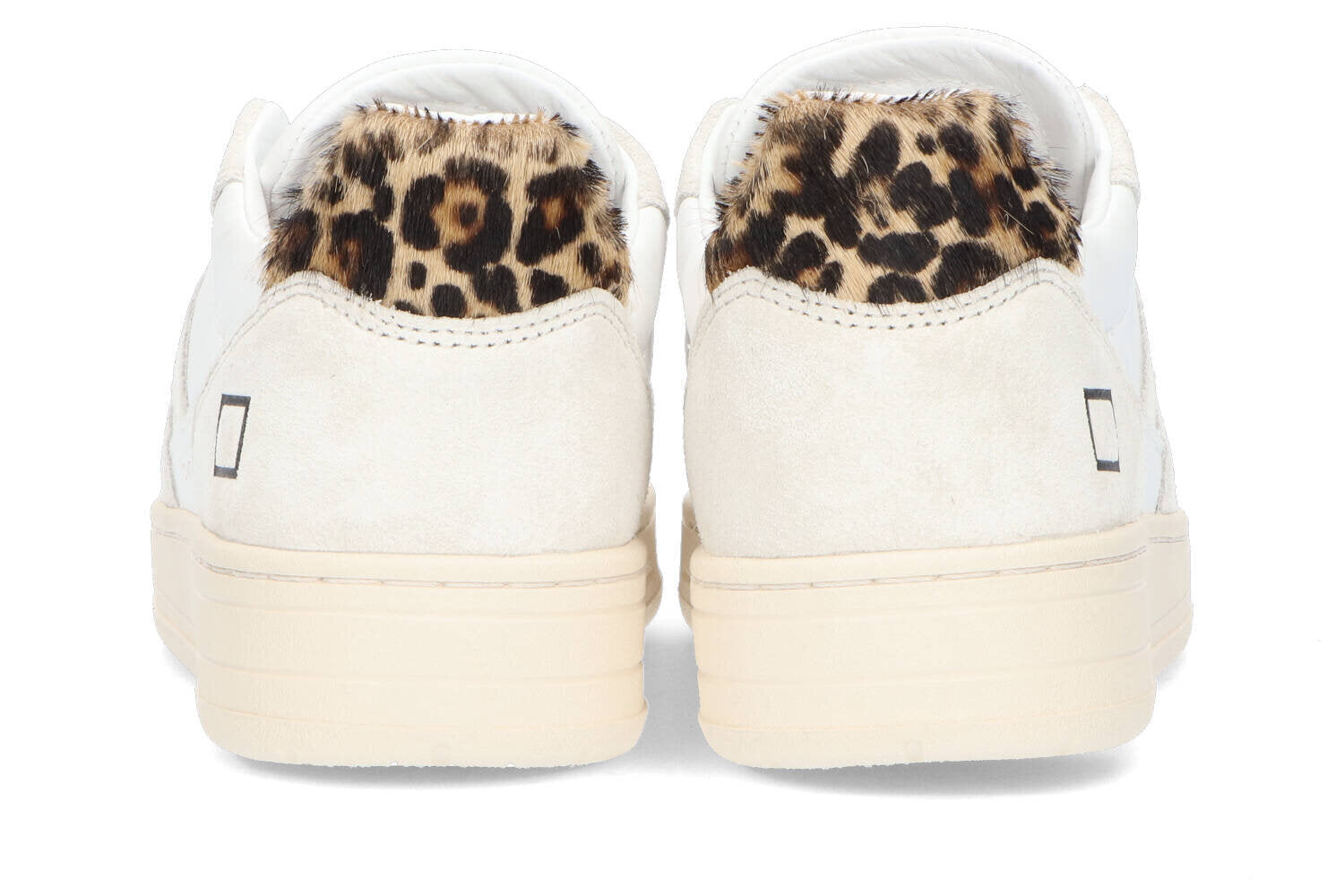 White/Leopard lage sneakers D.A.T.E