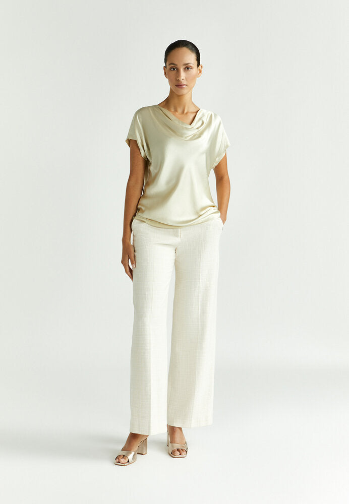 Taupe zijden bloes met watervalkraag Hodina Xandres