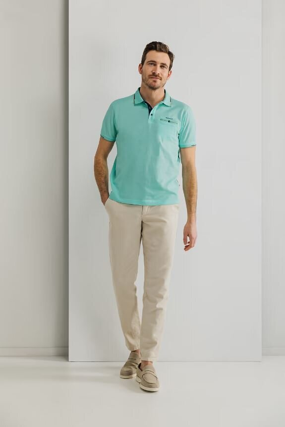 T-shirt bleu avec détails à la pointe de la technologie