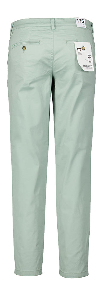 Pantalon vert slim sélectionné