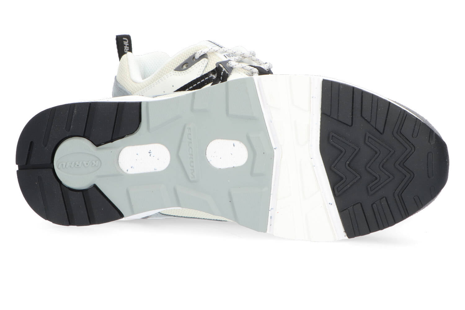 Baskets basses grises Fusion 2.0 Karhu