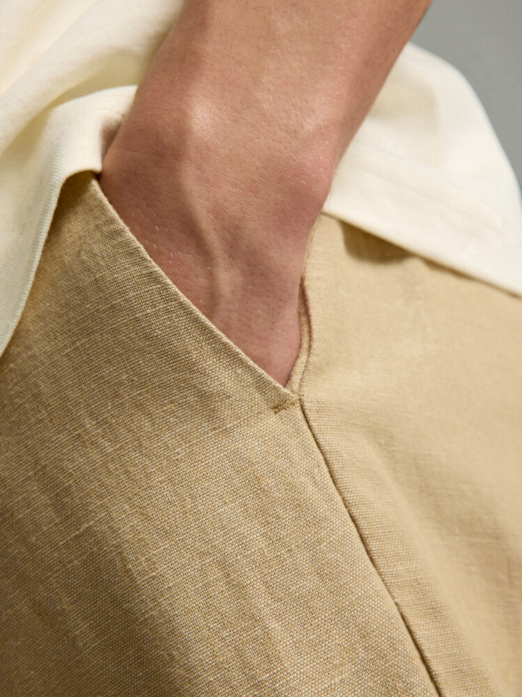 Pantalon en lin beige sélectionné