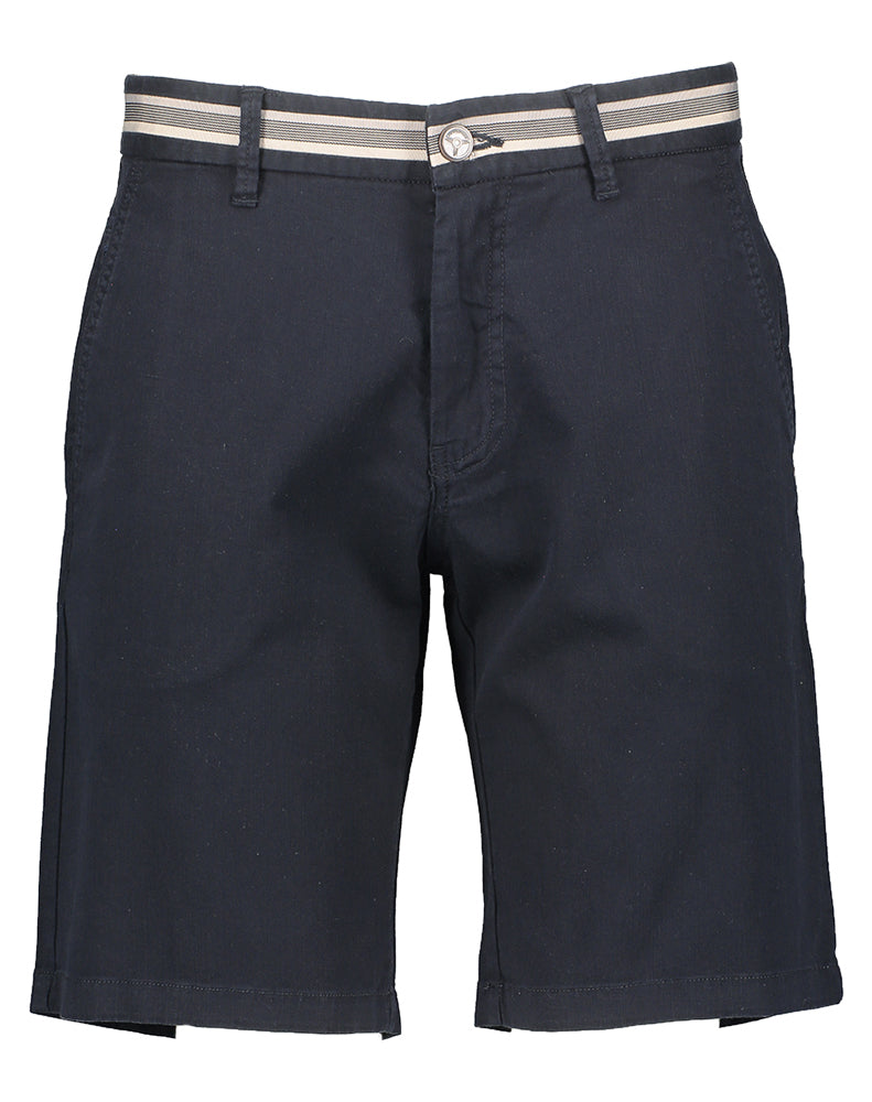 Short bleu foncé à la pointe de la technologie