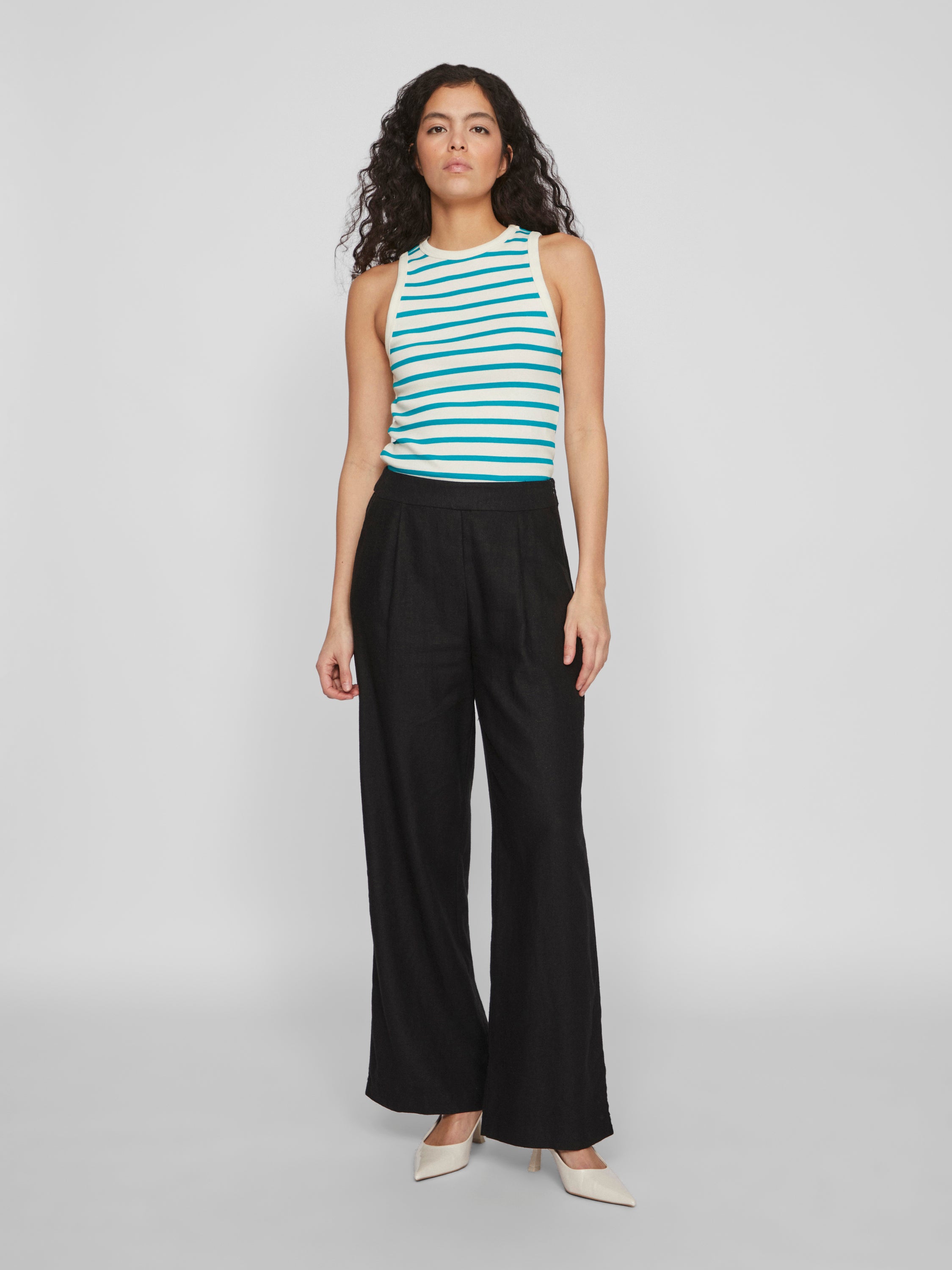 Zwarte lange wijde broek Vila