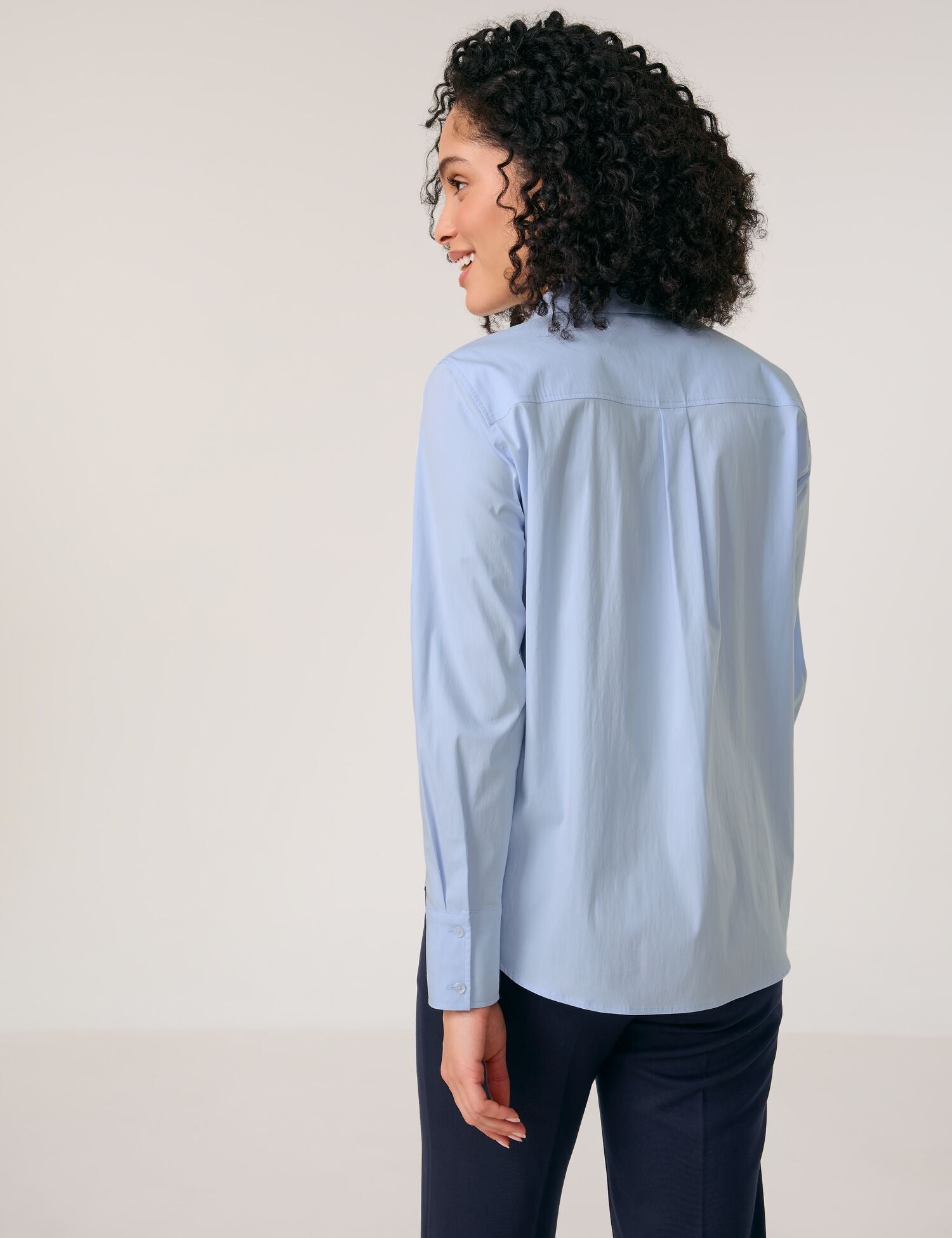 Lichtblauwe katoenen blouse met lange mouwen Gerry Weber