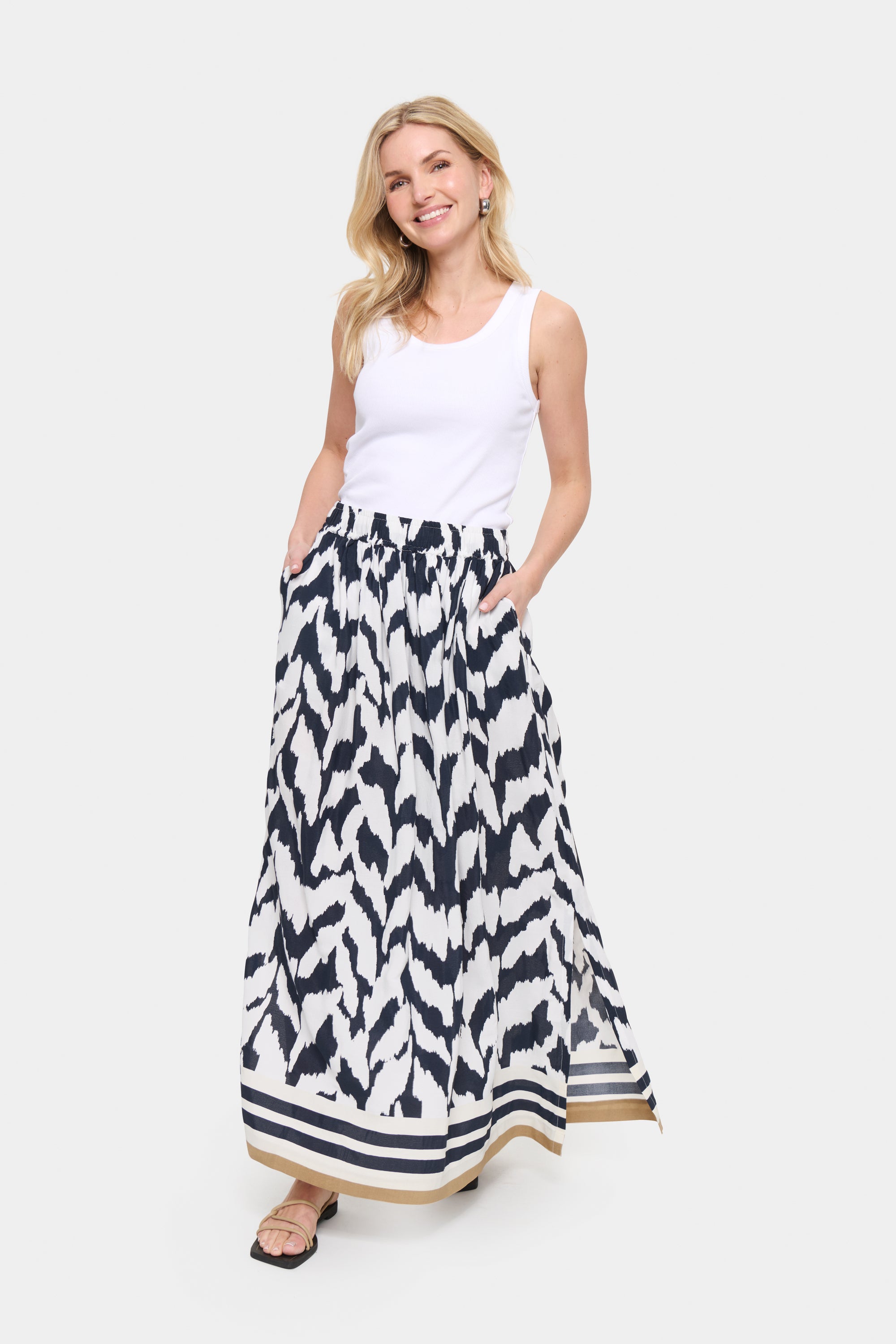 Jupe longue à pois noirs et blancs Saint Tropez