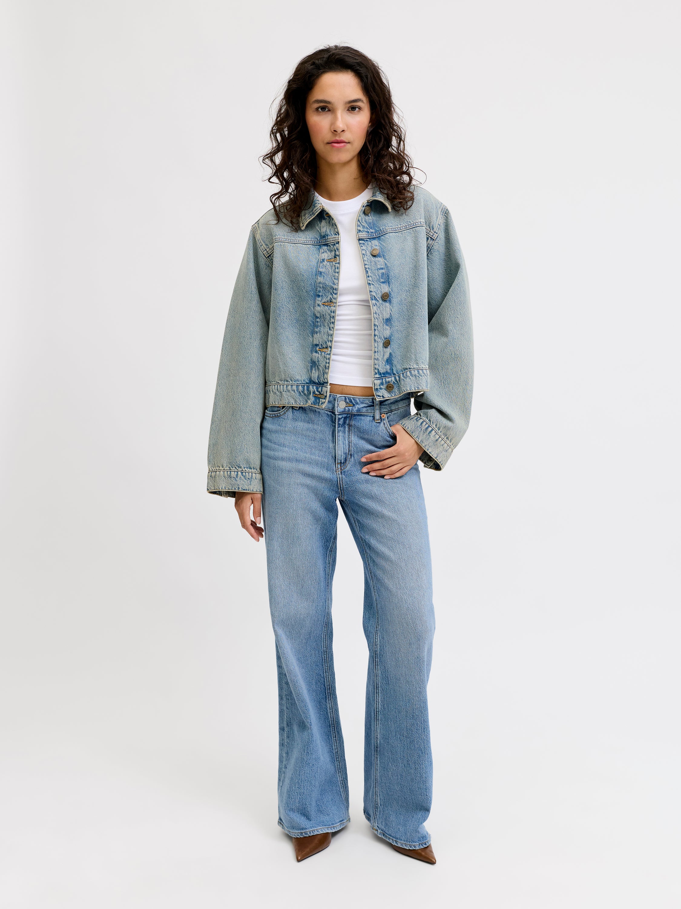 Jean bleu évasé taille haute JJXX