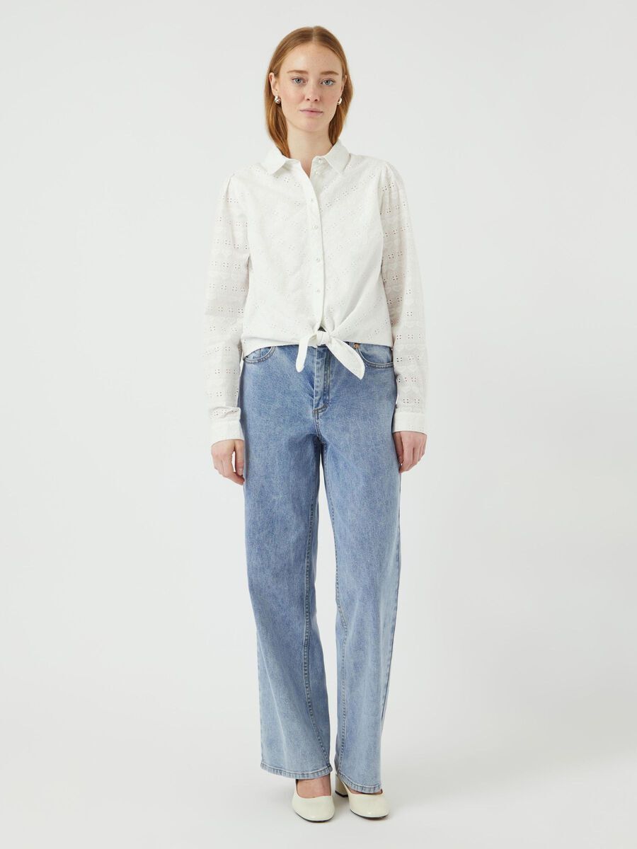 Chemisier blanc étoilé en dentelle YAS