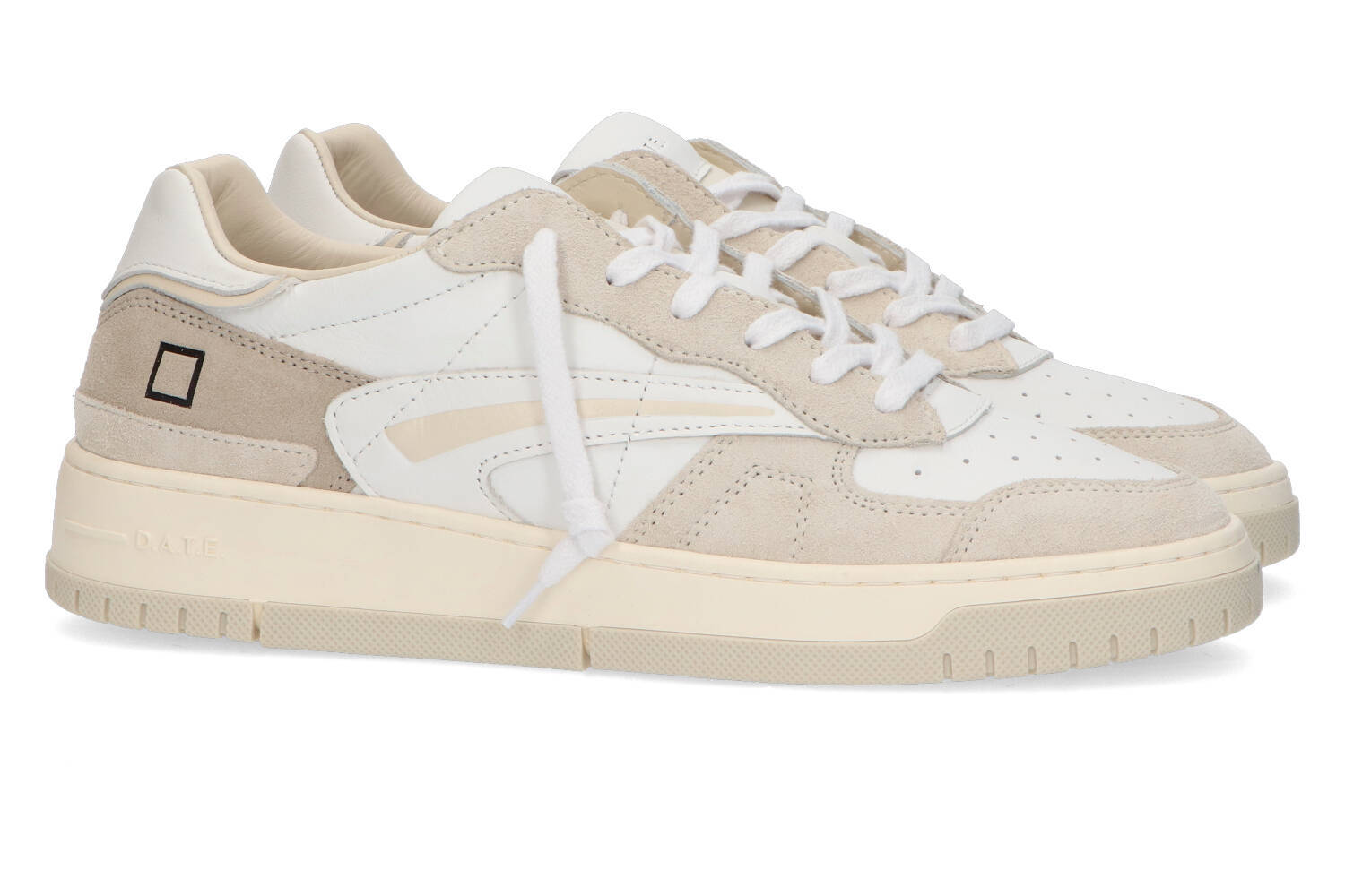White/beige lage sneakers Torneo Pure D.A.T.E