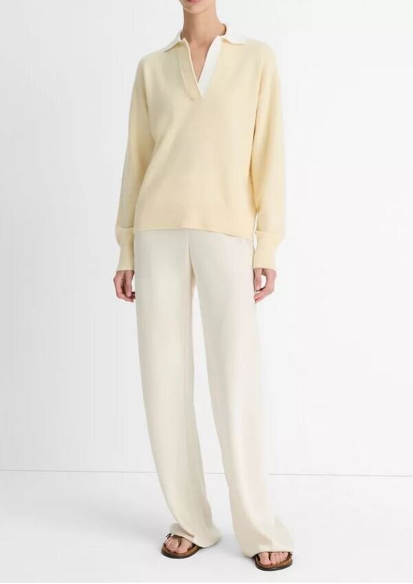 Polo en laine vanille à manches longues Vince