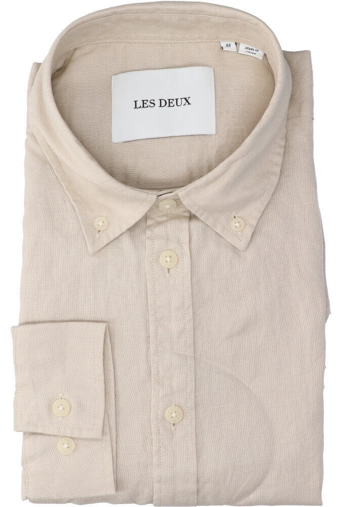 Chemise en lin beige (coupe ajustée) à manches longues Les Deux