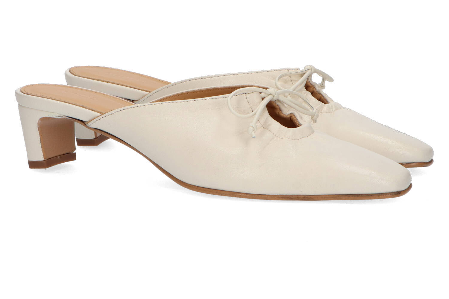 Mocassins crème à talon Amar Alohas