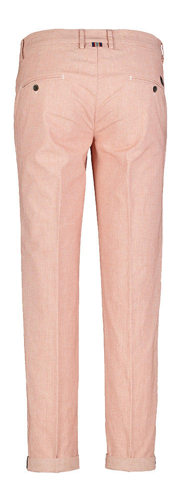 Le pantalon rose de Mason