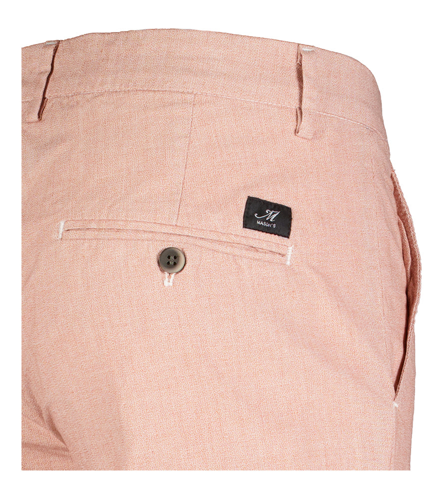 Le pantalon rose de Mason
