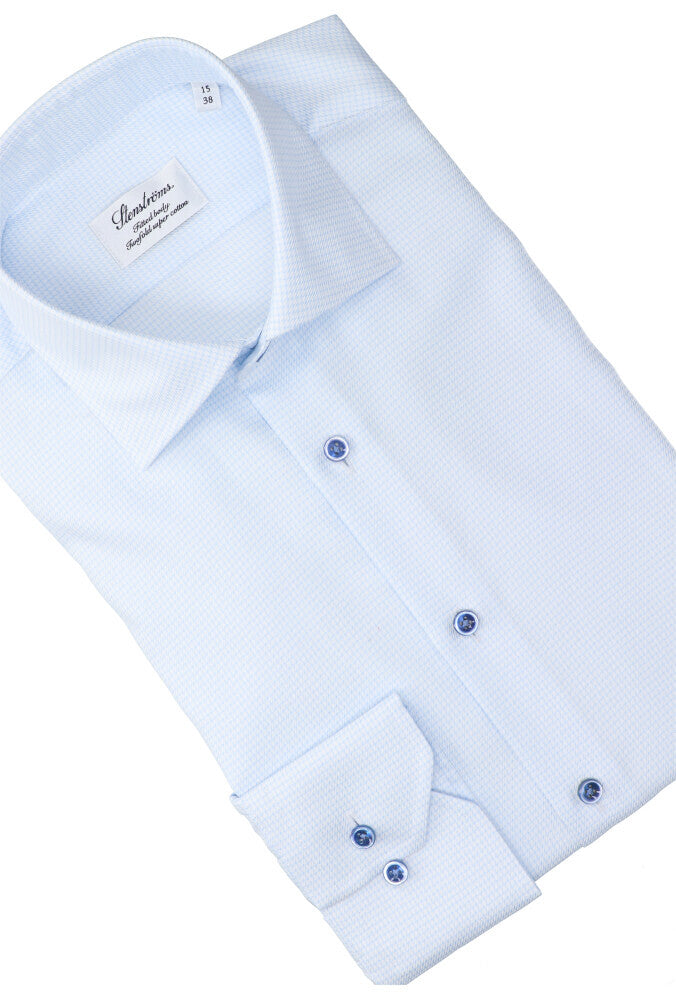 Chemise blanche en coton (coupe classique) avec détails et manches longues bleues Stenströms