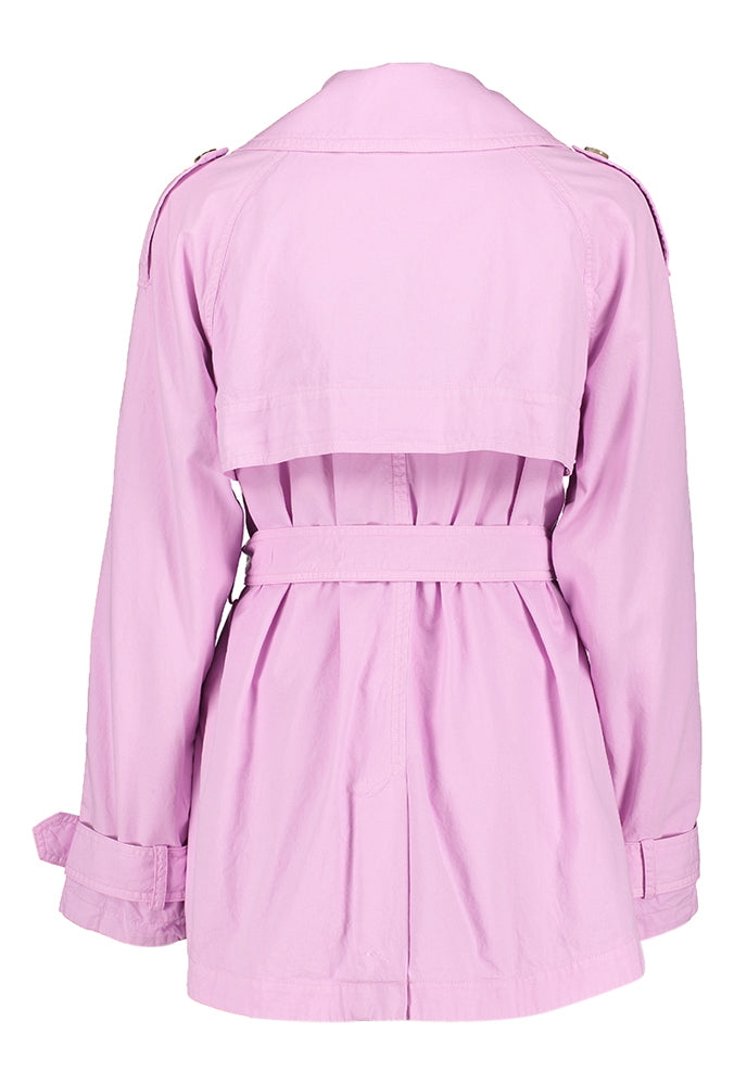 trench-coat rose Beaumont