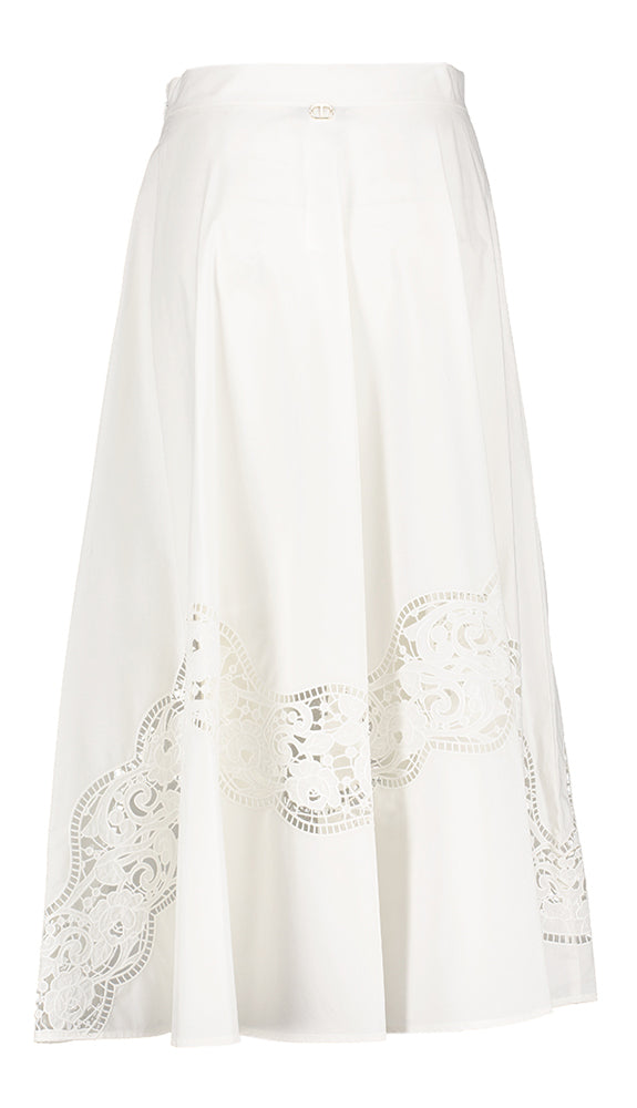 Ensemble jupe en coton écru avec détails brodés