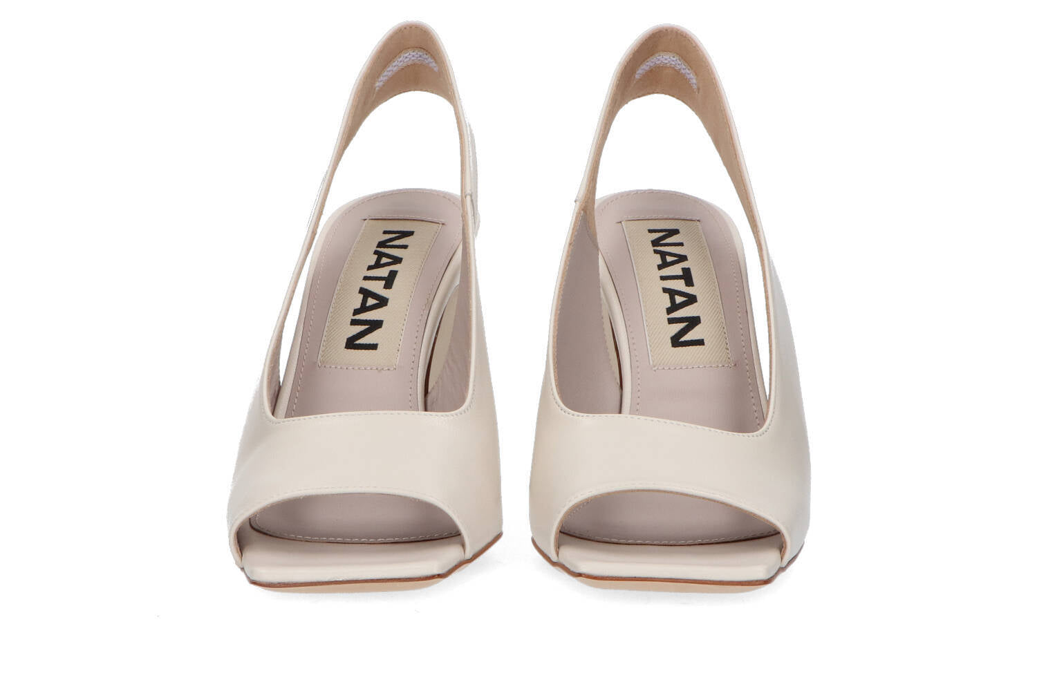 Escarpins Natan écru à talon bloc