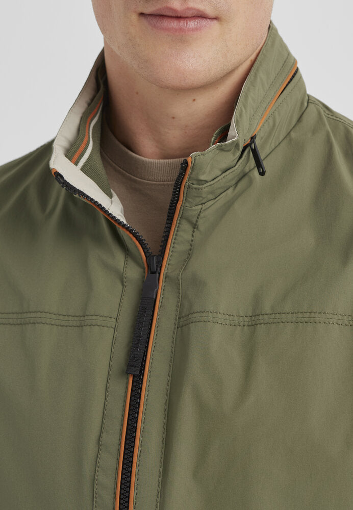 Veste kaki à capuche amovible Corby Milestone