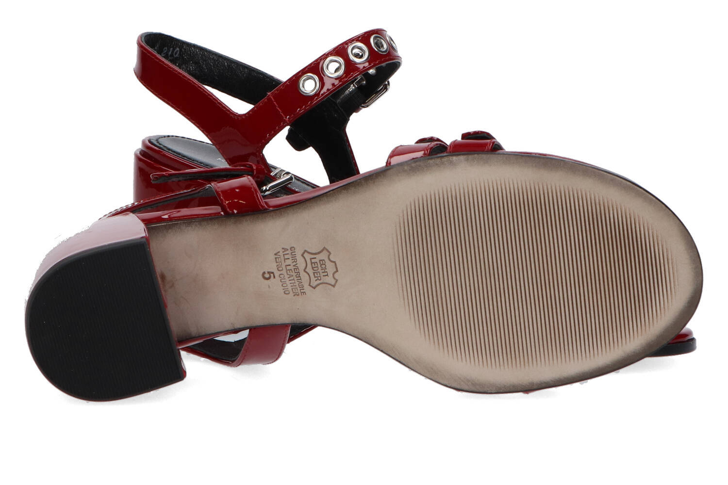 Sandales rouges à talons cloutés Kennel+Schmenger