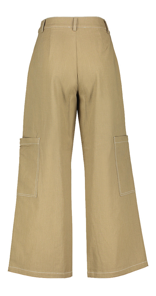 Pantalon cargo couleur noyer avec surpiqûres blanches Co'Couture