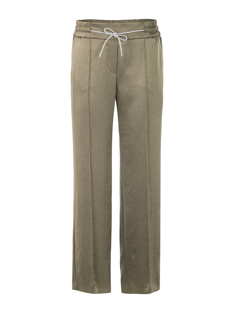 Pantalon vert brillant à plis, collections Marc Cain