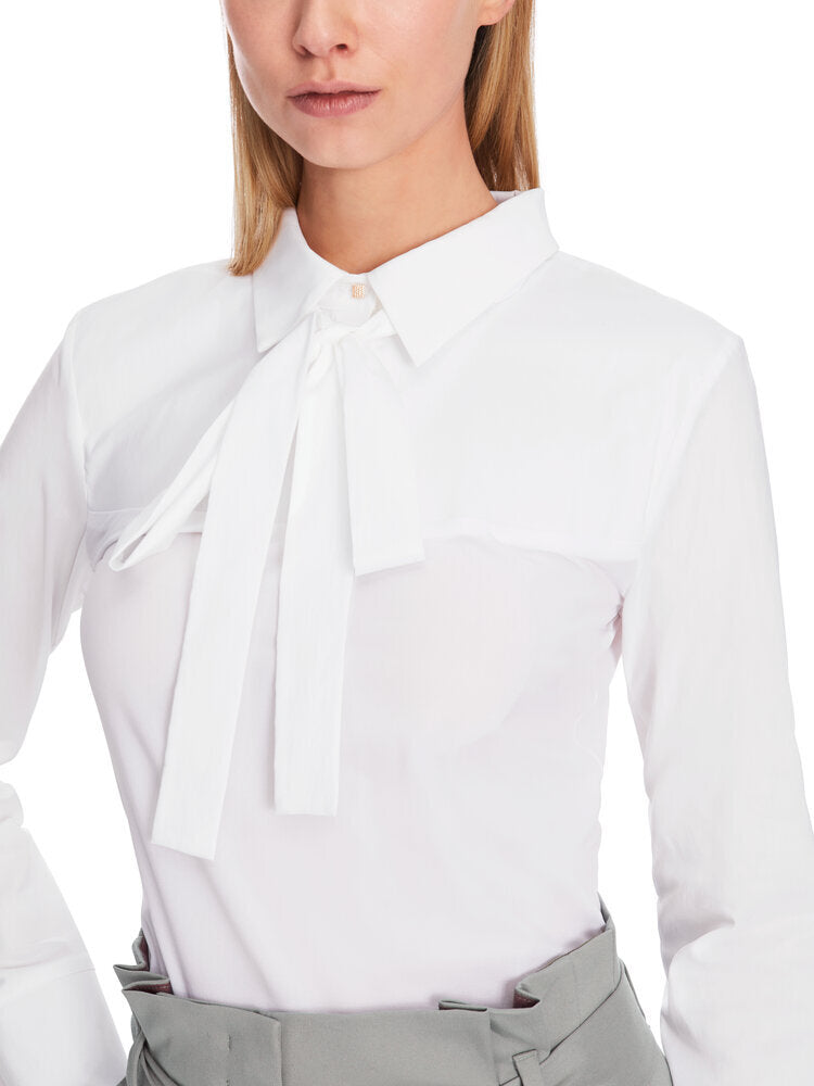 Chemisier blanc à ruban au col Marccain