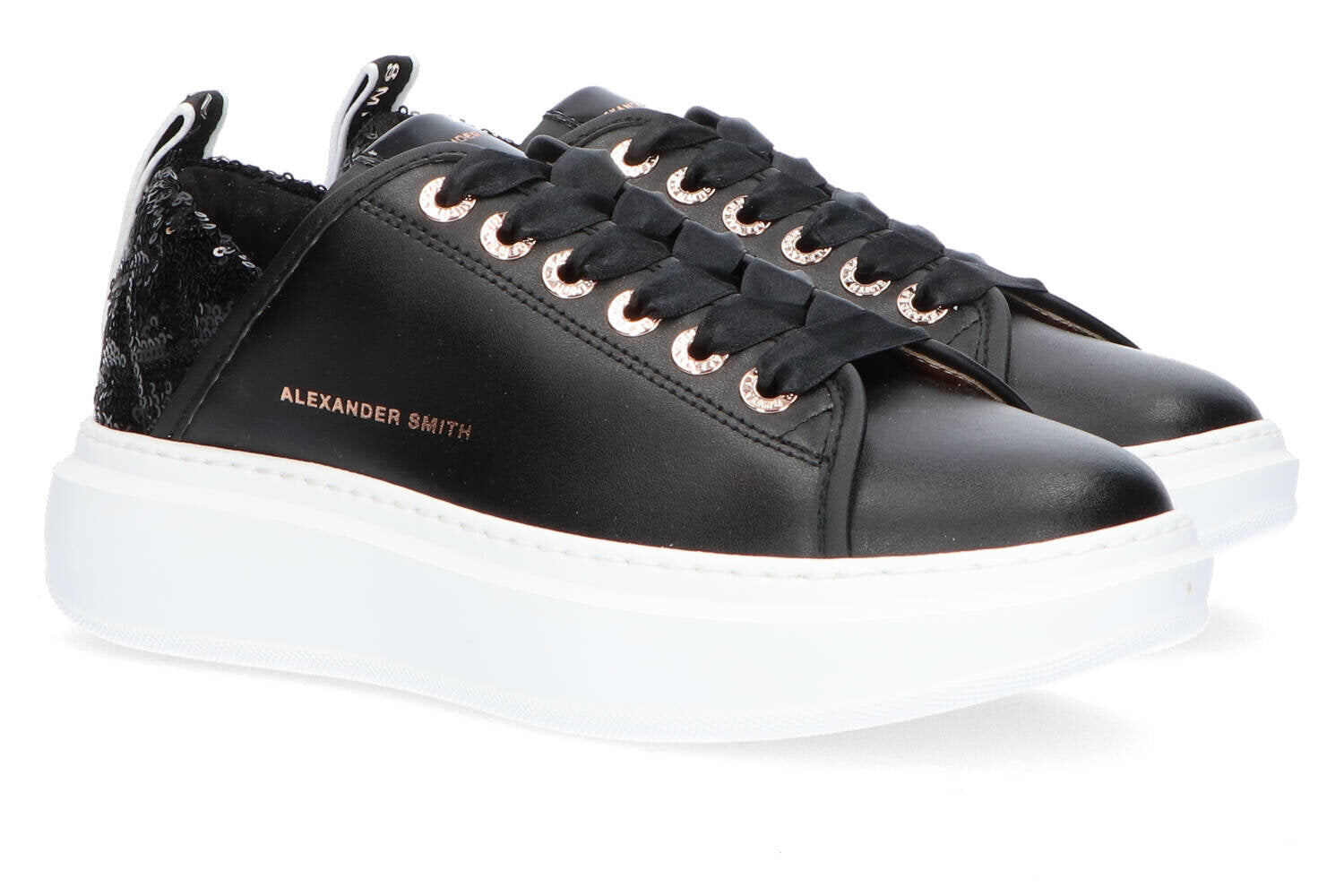 Baskets basses noires Wembley pour femme Alexander Smith