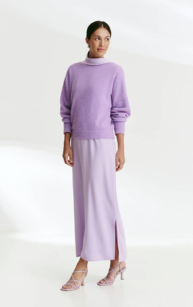 Pull en laine lilas à dos profond Parmo Furore