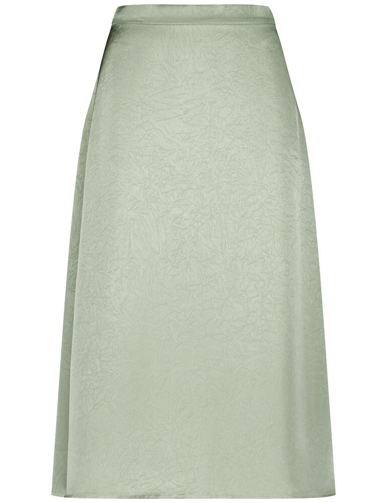 Jupe kaki brillante en tissu froissé Gerry Weber