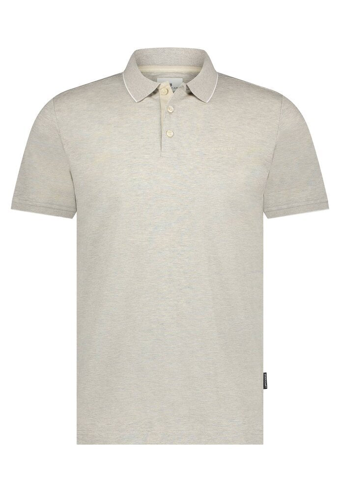 Polo gris clair à la pointe de la technologie